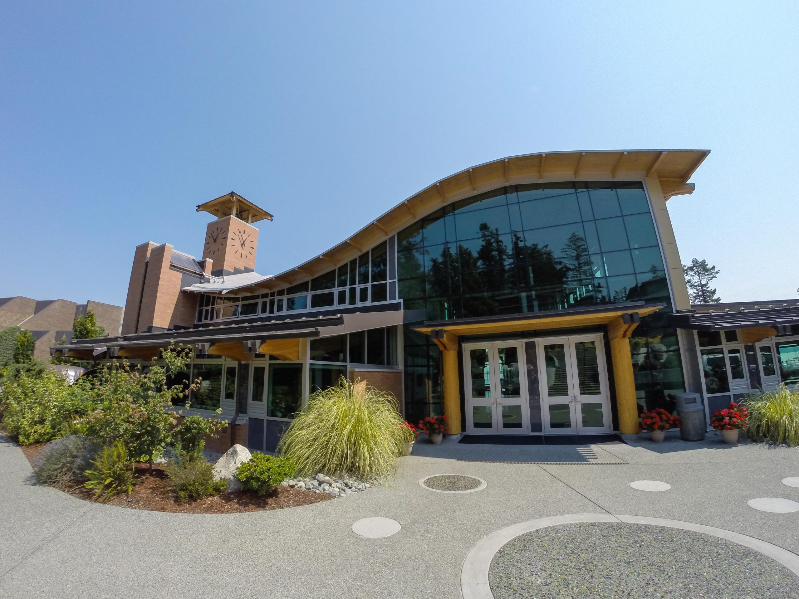 Brentwood College School