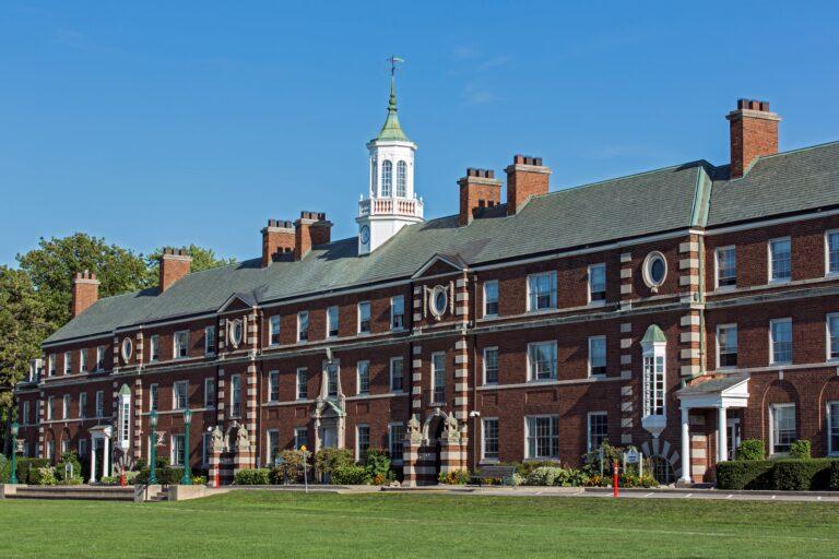 加拿大私立寄宿中學 Boarding School