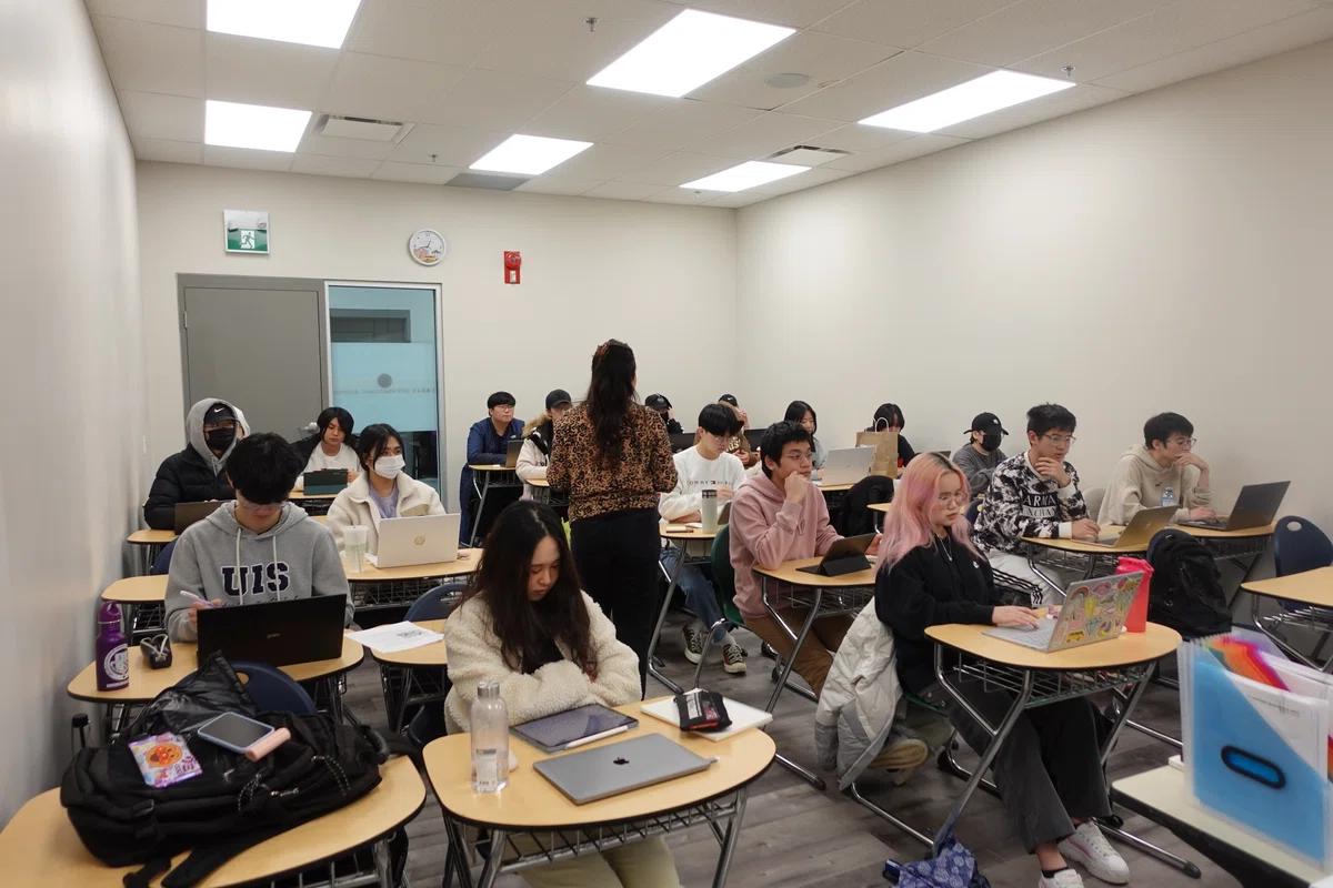 UIS 國際學生環境與教學特色